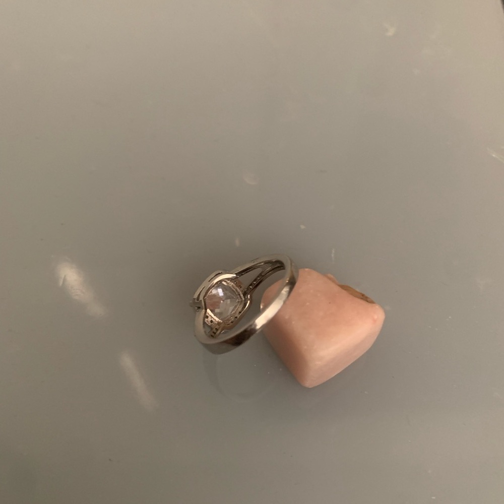 Ring - Picture 4 of 4